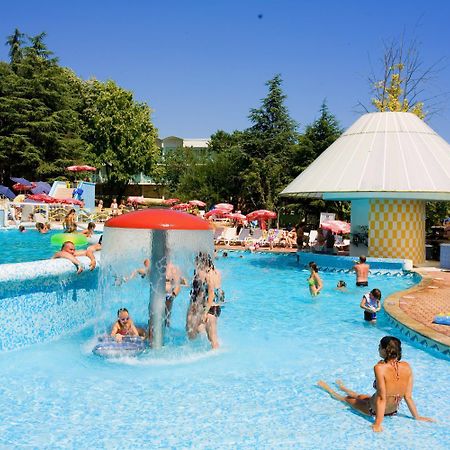 Hotel Orhidea Albena Extérieur photo