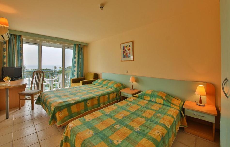 Hotel Orhidea Albena Extérieur photo