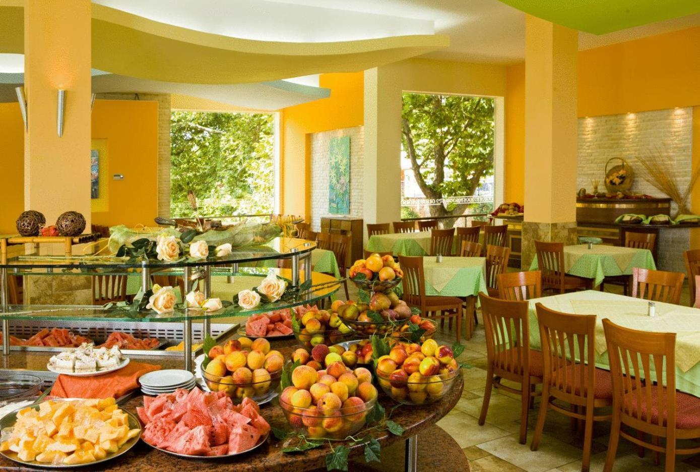 Hotel Orhidea Albena Extérieur photo