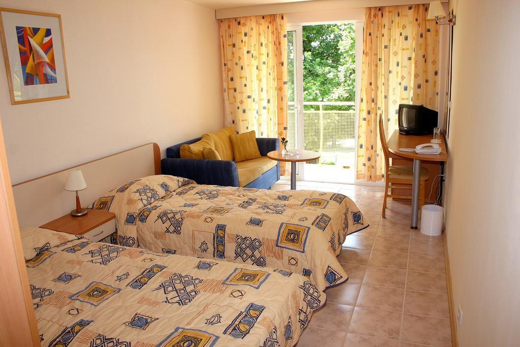 Hotel Orhidea Albena Chambre photo